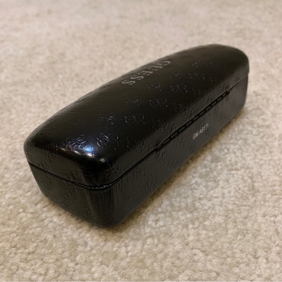 Guess by Marciano Kids Sunglasses Black Plastic Frame with Case Cloth GU 6217 - Picture 16 of 16